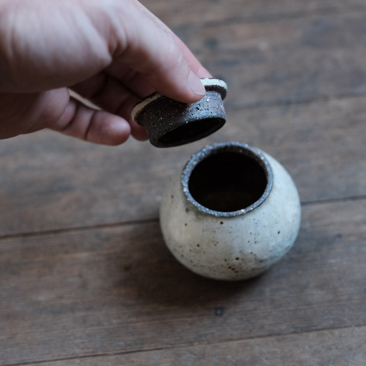 Tea Storage Jar, Da-Ho, Small