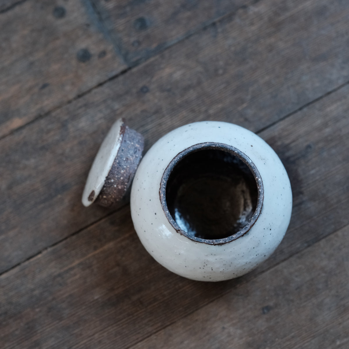 Tea Storage Jar, Da-Ho, Medium