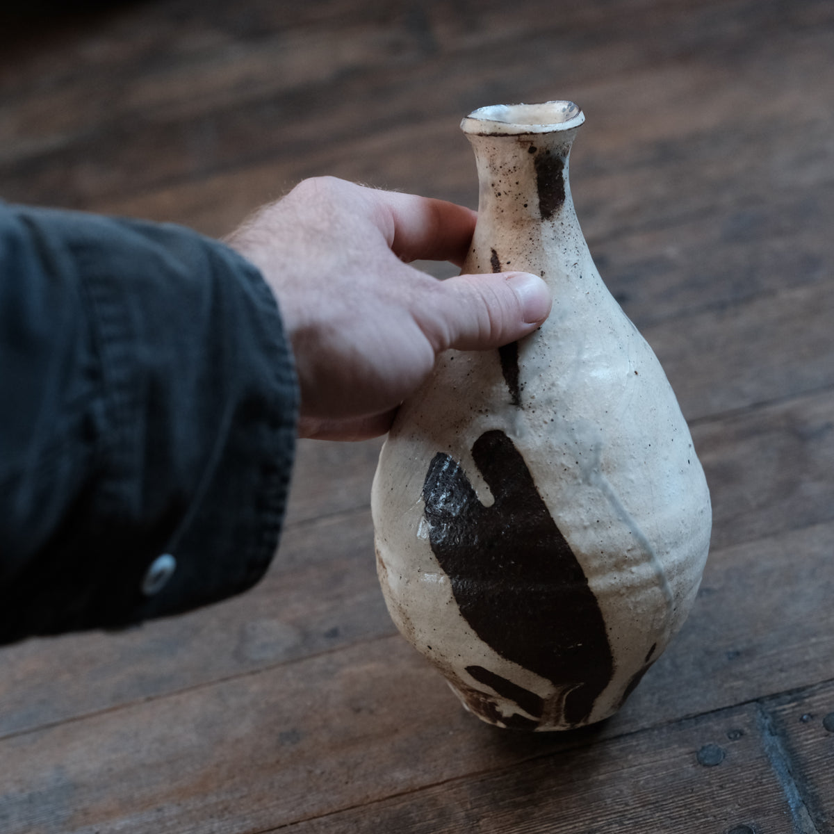 Flower Vase, Hwabyeong