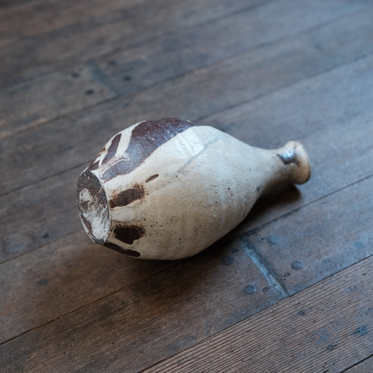 Flower Vase, Hwabyeong