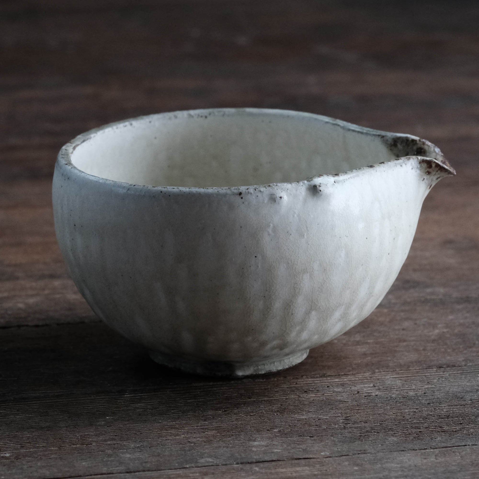 Pouring Bowl in Ash, Sugu